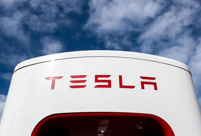 Tesla has opened its charging network to major rivals, and Wedbush likes the strategic vision.