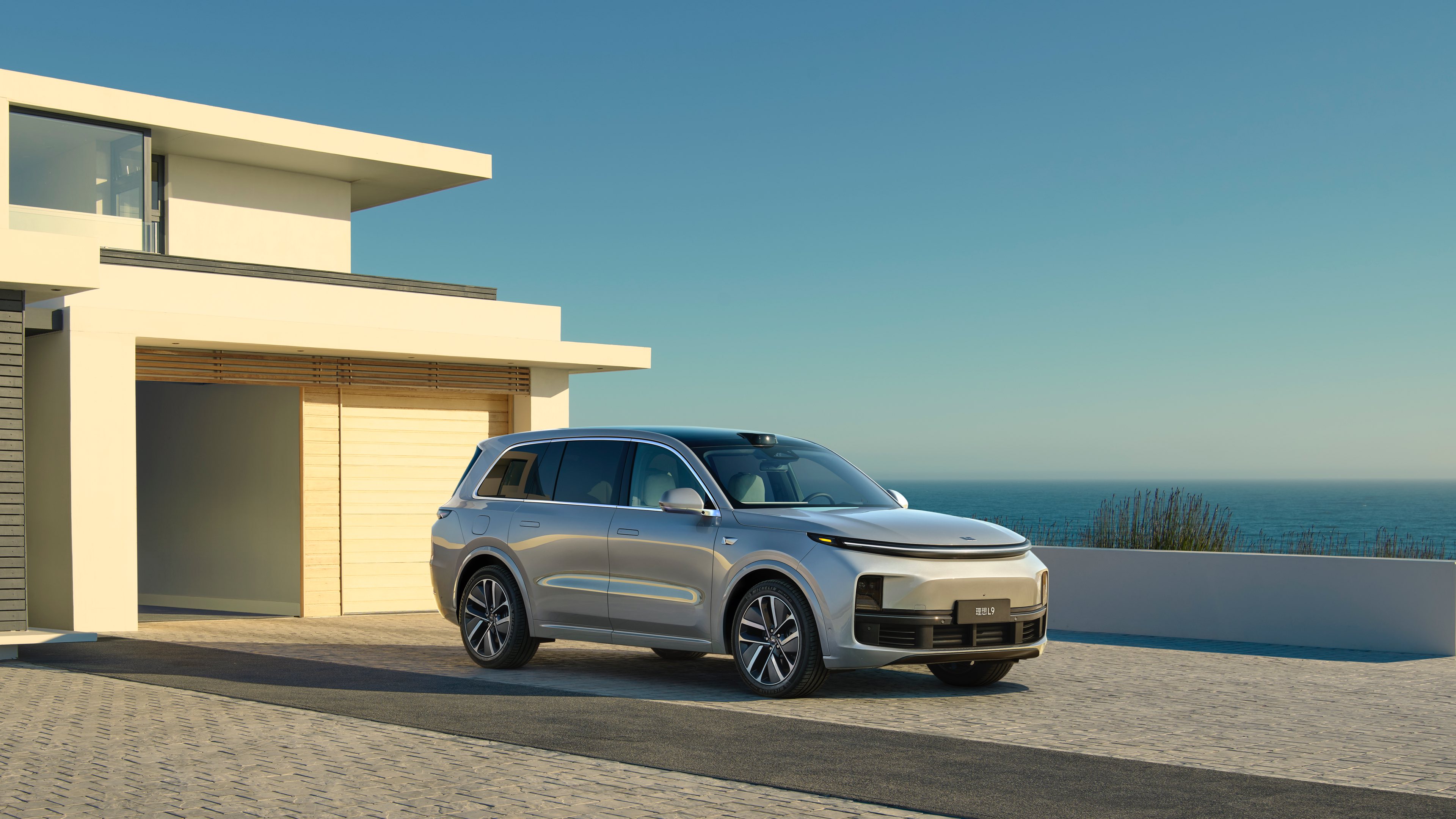 理想汽车战略会：避开华为锋芒，规划2028_老虎社区_美港股上老虎- 老虎社区