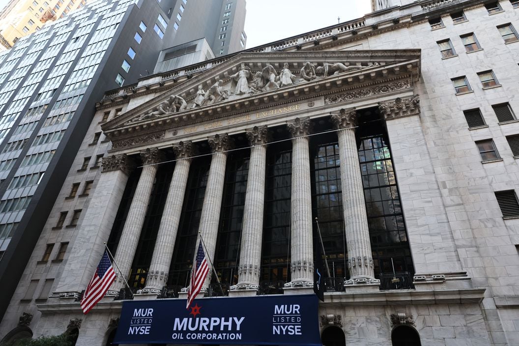 NYSE building in New York (Michael M. Santiago/Getty Images)