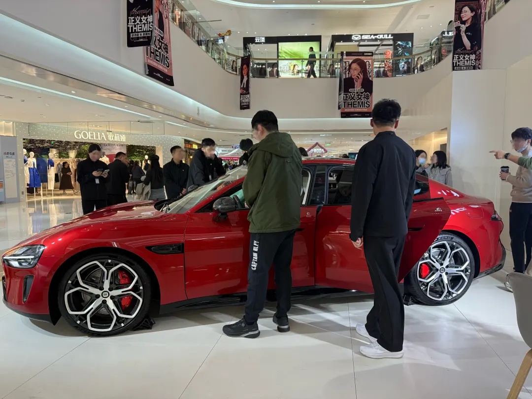 北京地区某小米SU7展厅实拍