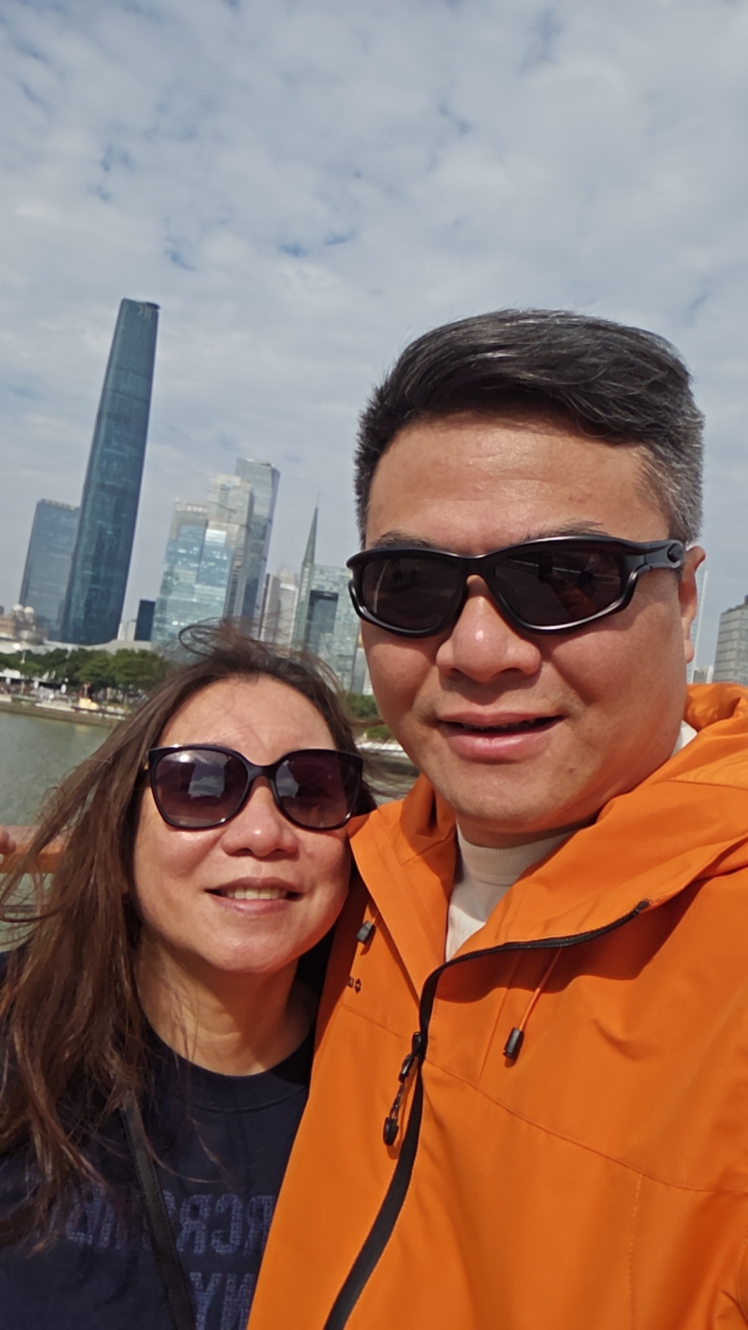 荣叔叔来炒美股