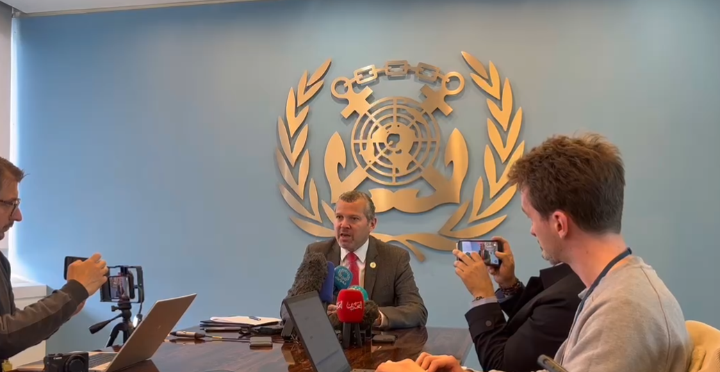 △国际海事组织秘书长多明格斯