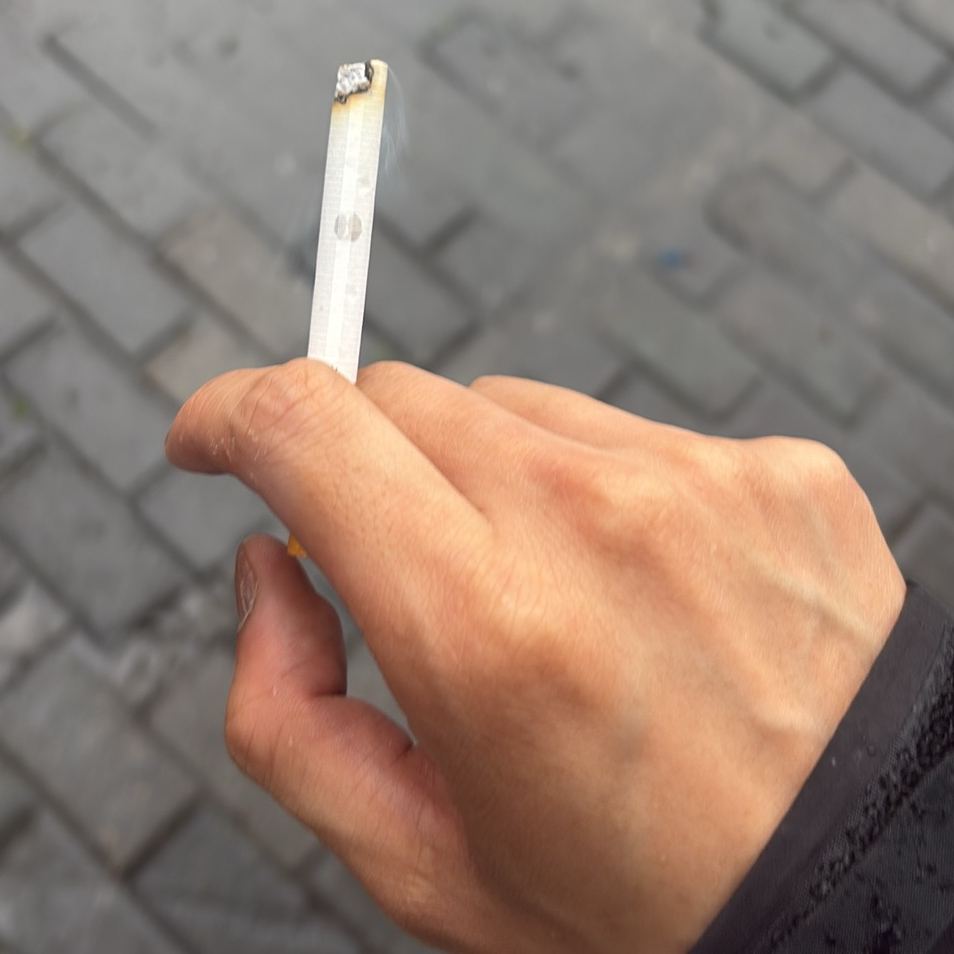 别用强股去救弱股
