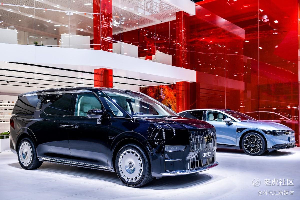 极氪全系车型亮相北京车展 浩瀚-M架构全球首发 极氪MIX全球首秀-科记汇