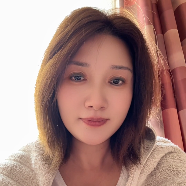 悠悠丽姐