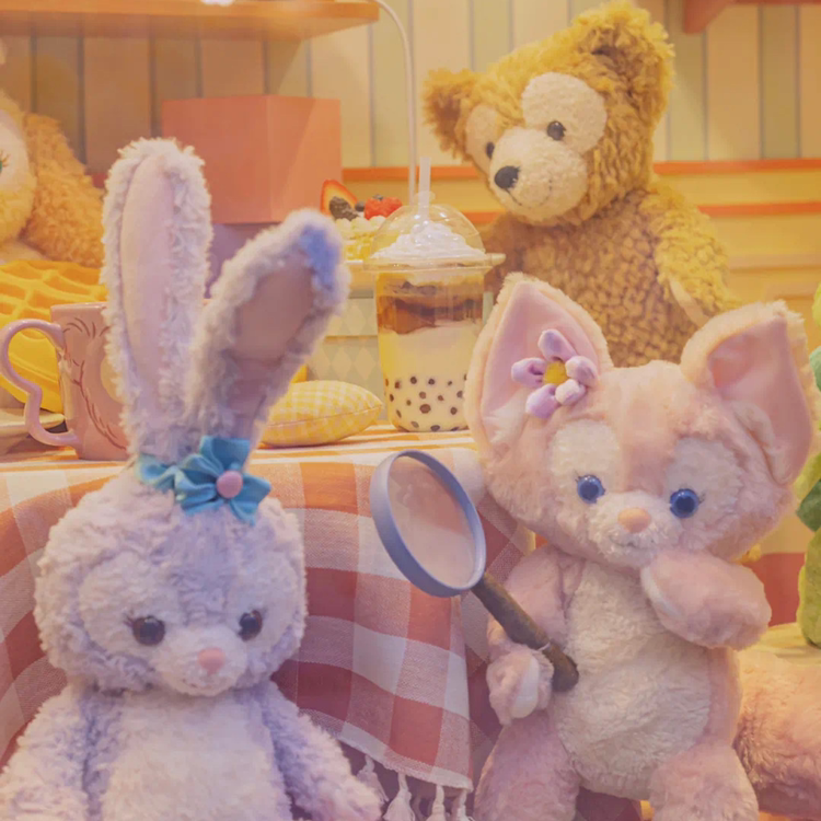 爱吃草莓的小兔兔