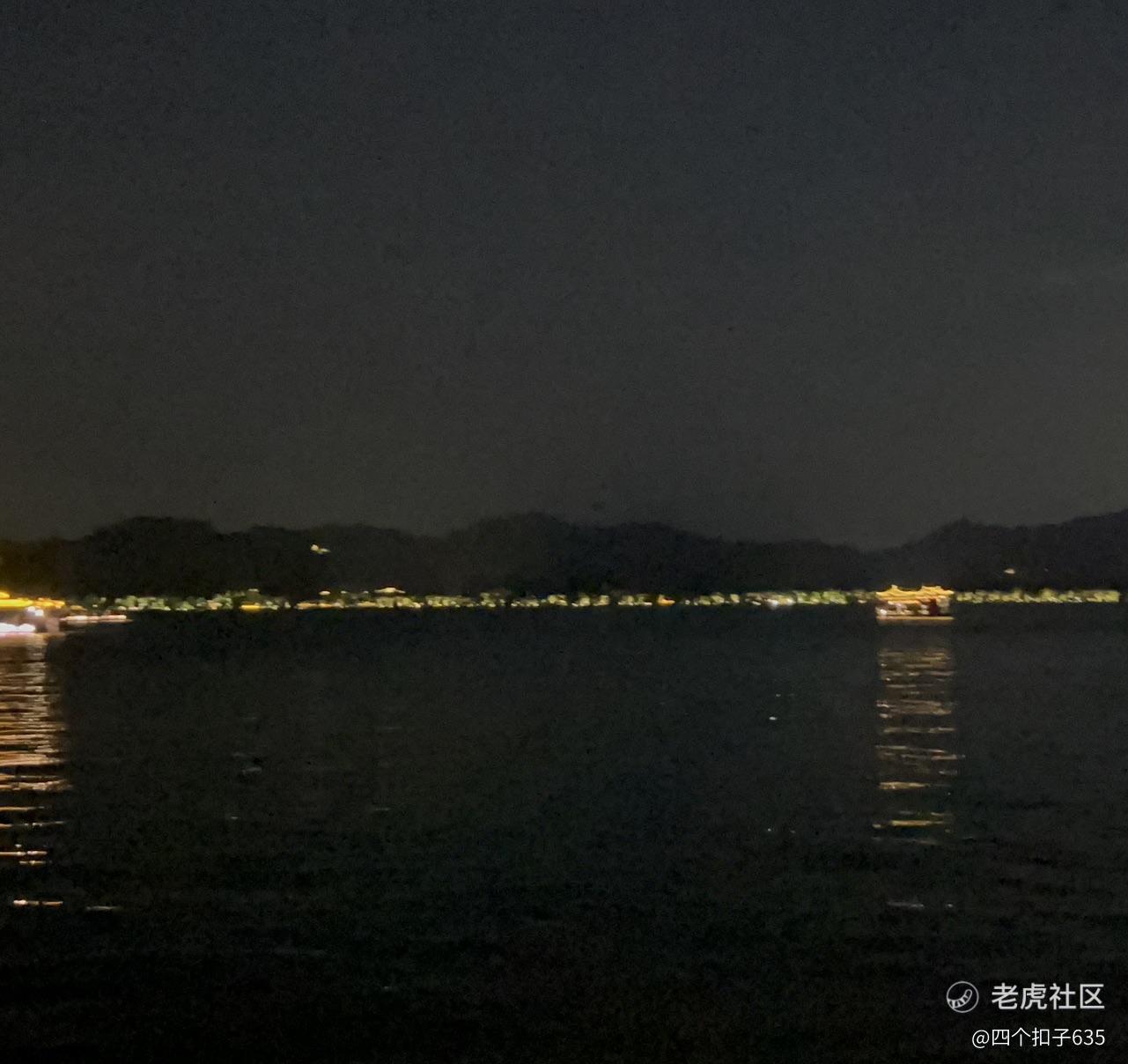 四个扣子635
