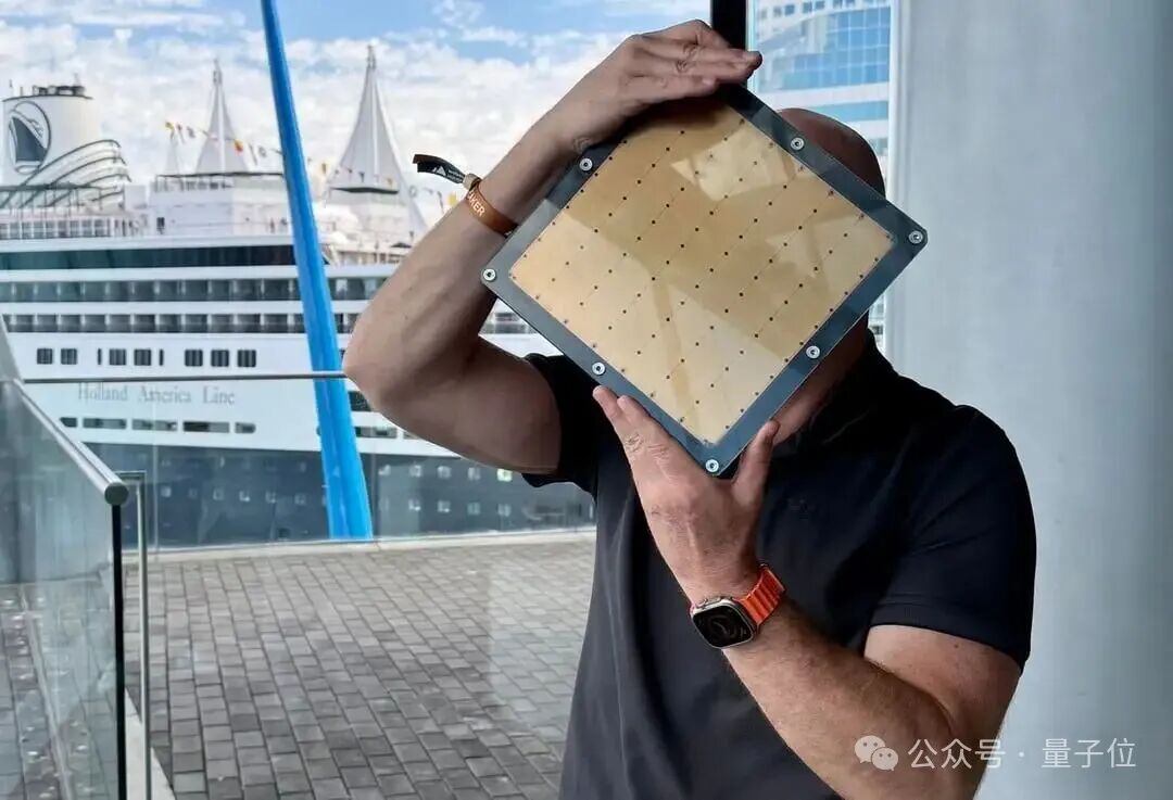 Cerebras: are they legit? World's Largest Chip Sets AI Speed Record,  Beating NVIDIA : r/hardware